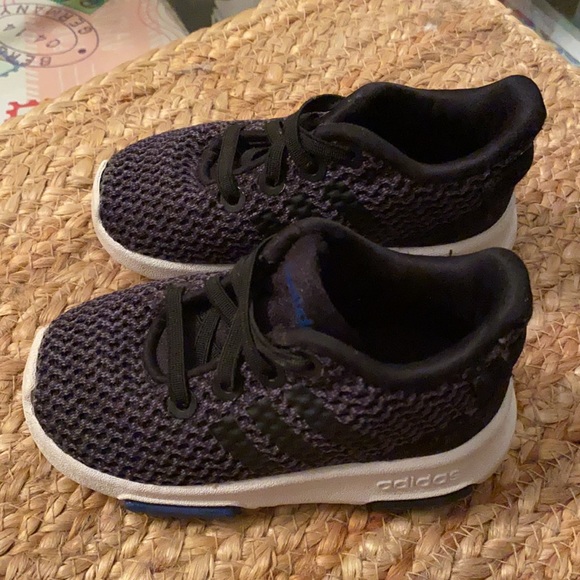 Adidas shoes!!! - Picture 4 of 6